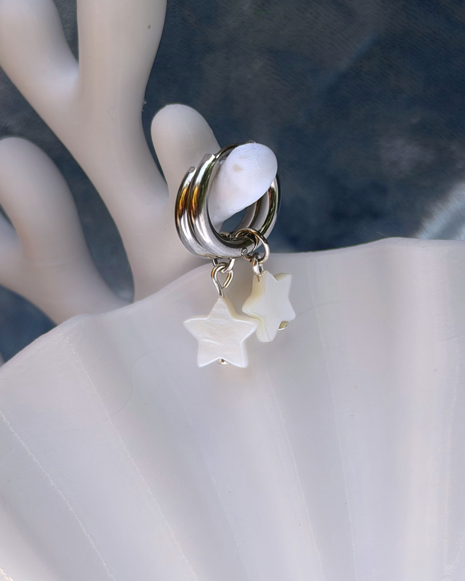 Star Seashell Charm Hoops