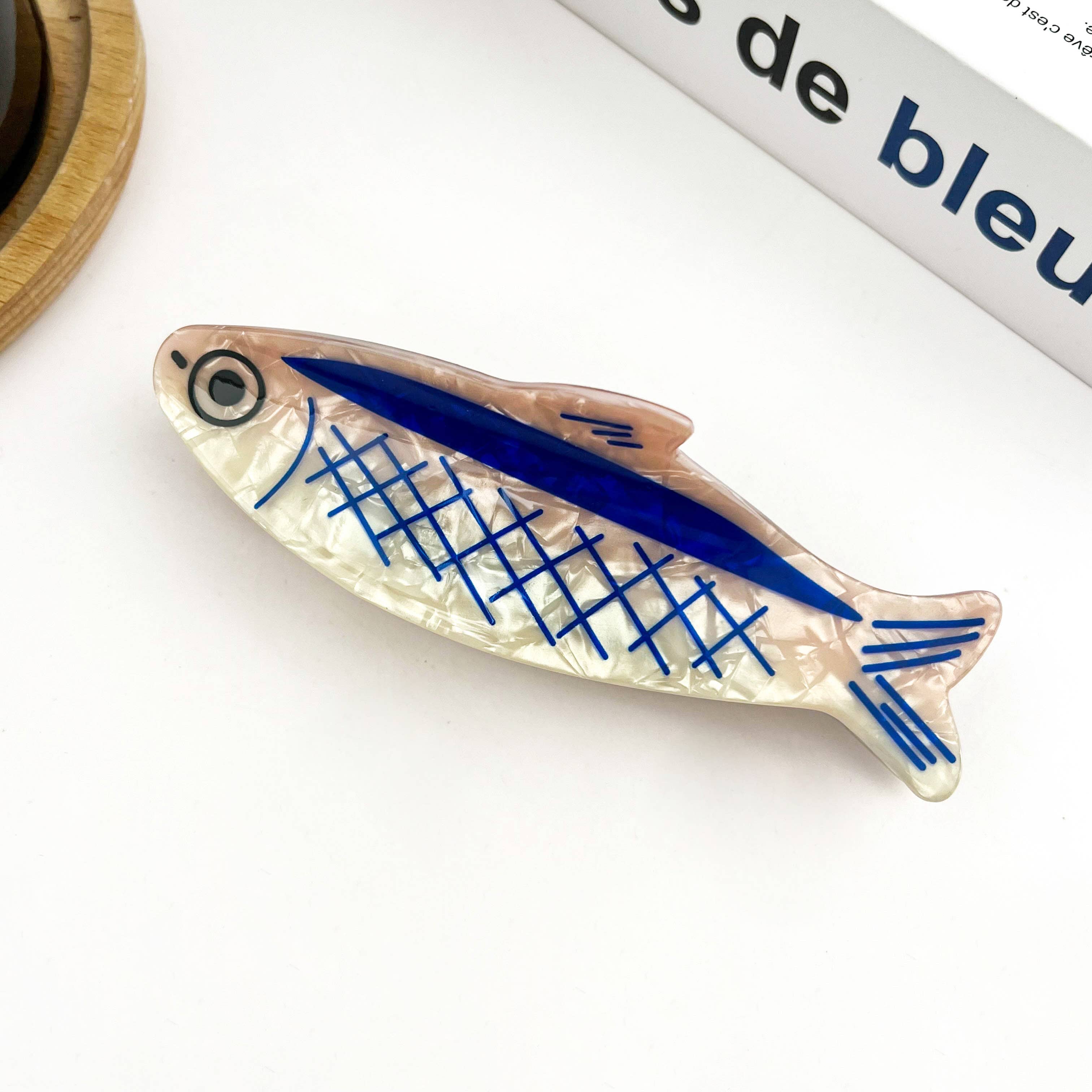 White Sardine Claw Clip